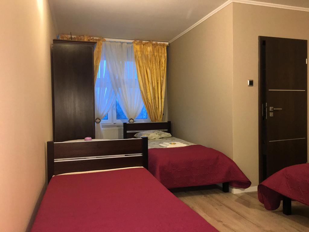 Laura Bed and Breakfast Bełchatów Δωμάτιο φωτογραφία